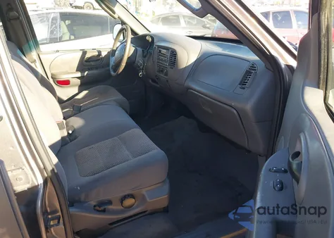 2003 Ford F-150 Lariat/Xlt from USA, damaged, VIN 1FTRW07L53KB69428